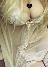 Проститутка Алла +7(981)193-28-94 с 2 размером груди предлагает профессиональные секс и интим услуги возле метро Выборгская в городе Санкте-Петербург - фото 6